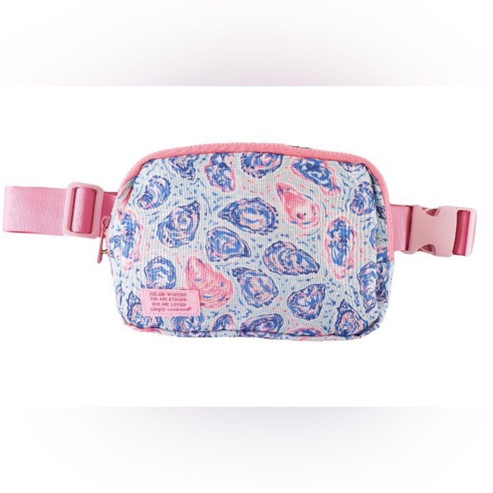BNWT Simply Southern Belt Bag - Oyster Print